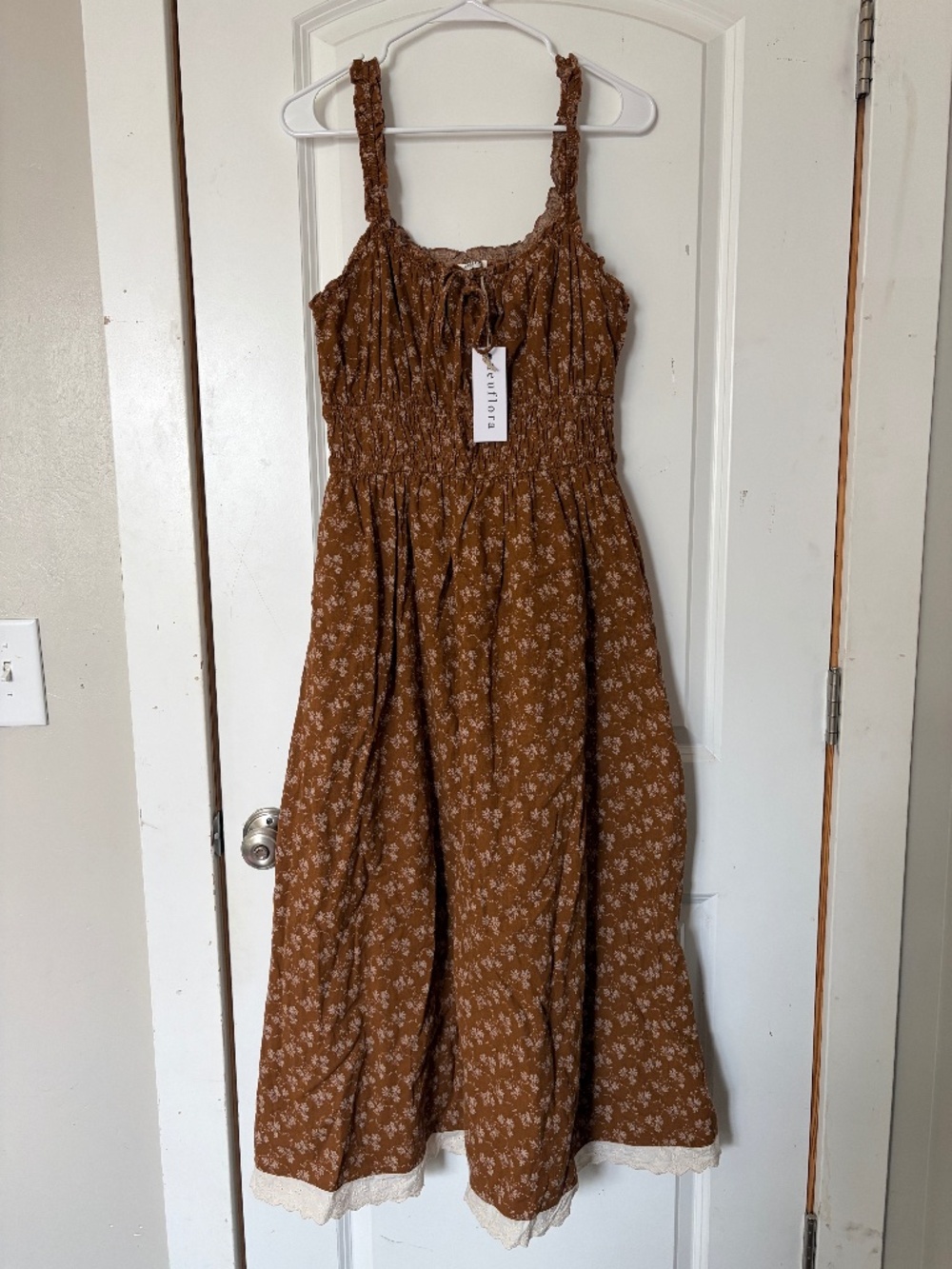 Neuflora Tuscany dress